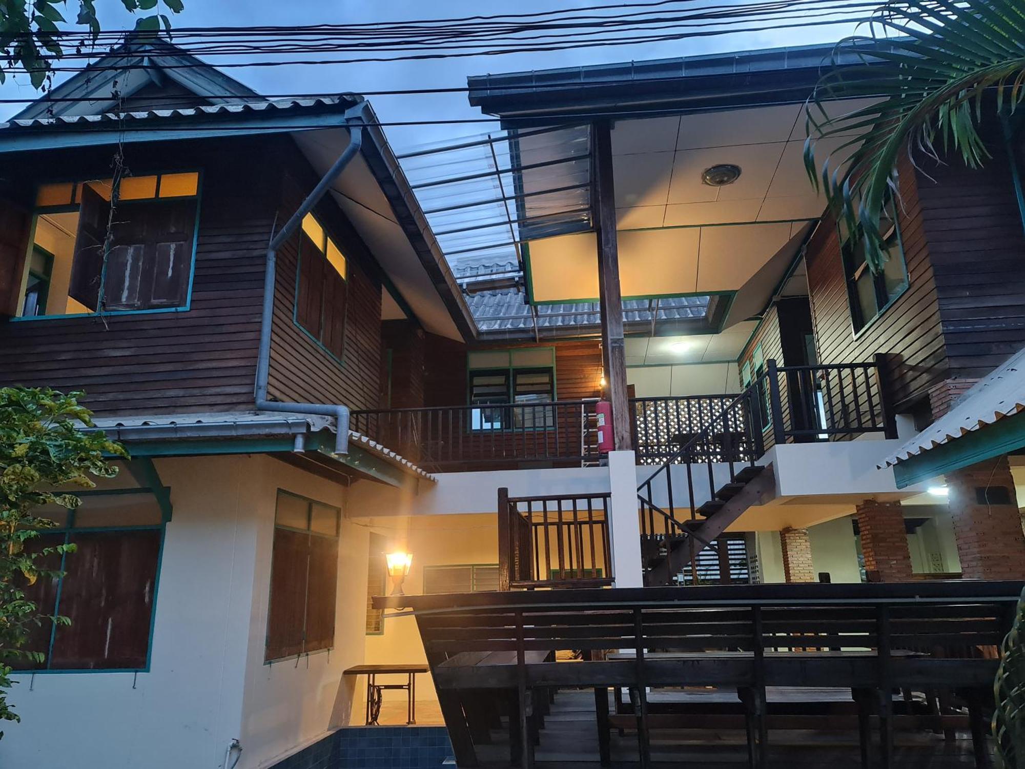 Tepbunthomhouse Ayutthaya公寓 外观 照片