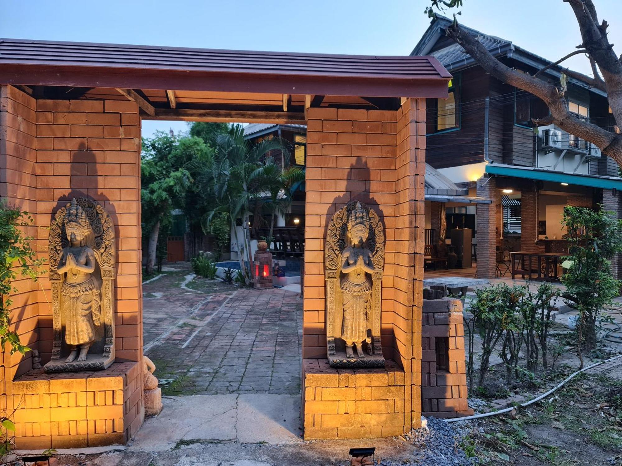 Tepbunthomhouse Ayutthaya公寓 外观 照片