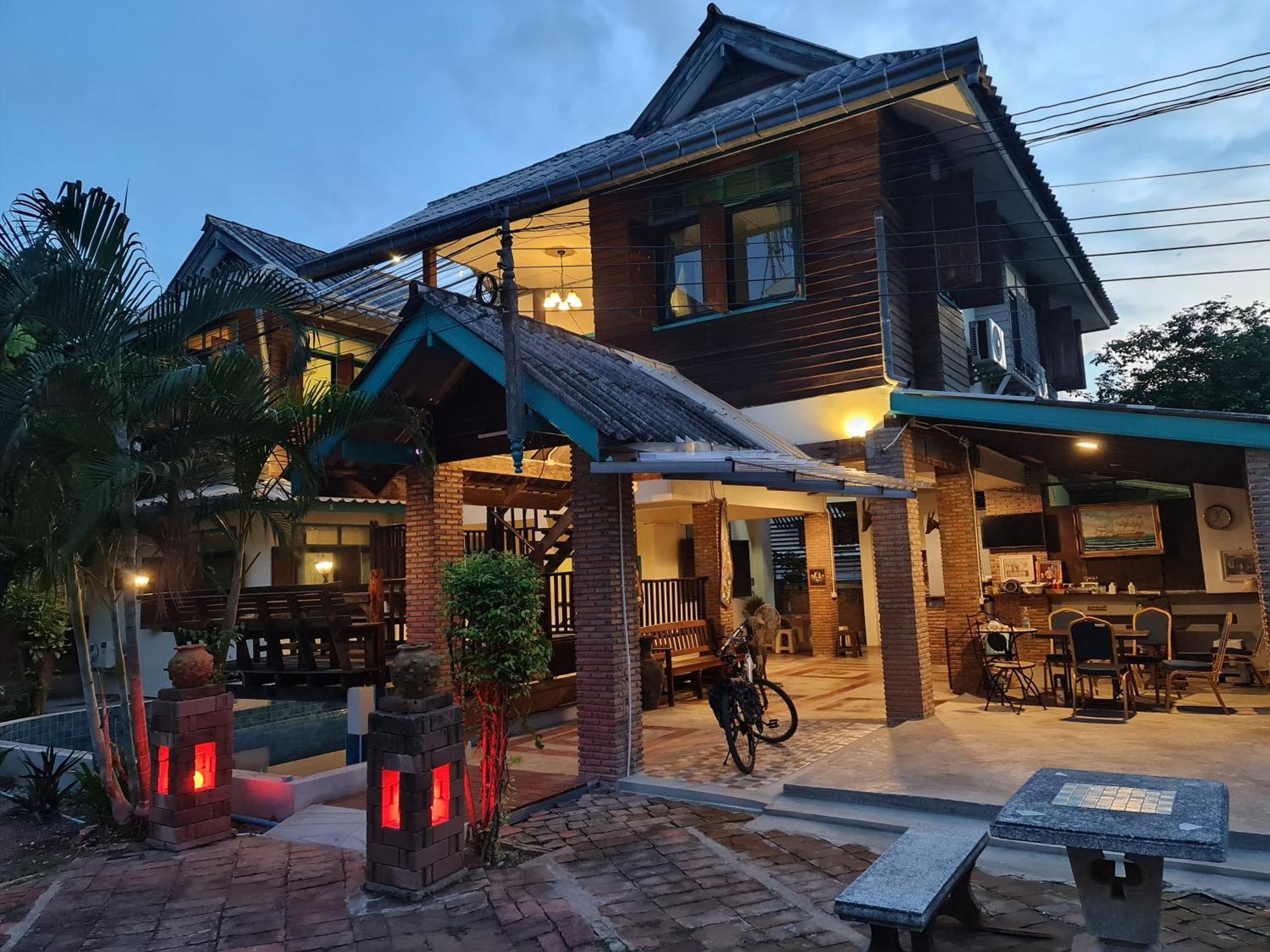 Tepbunthomhouse Ayutthaya公寓 外观 照片
